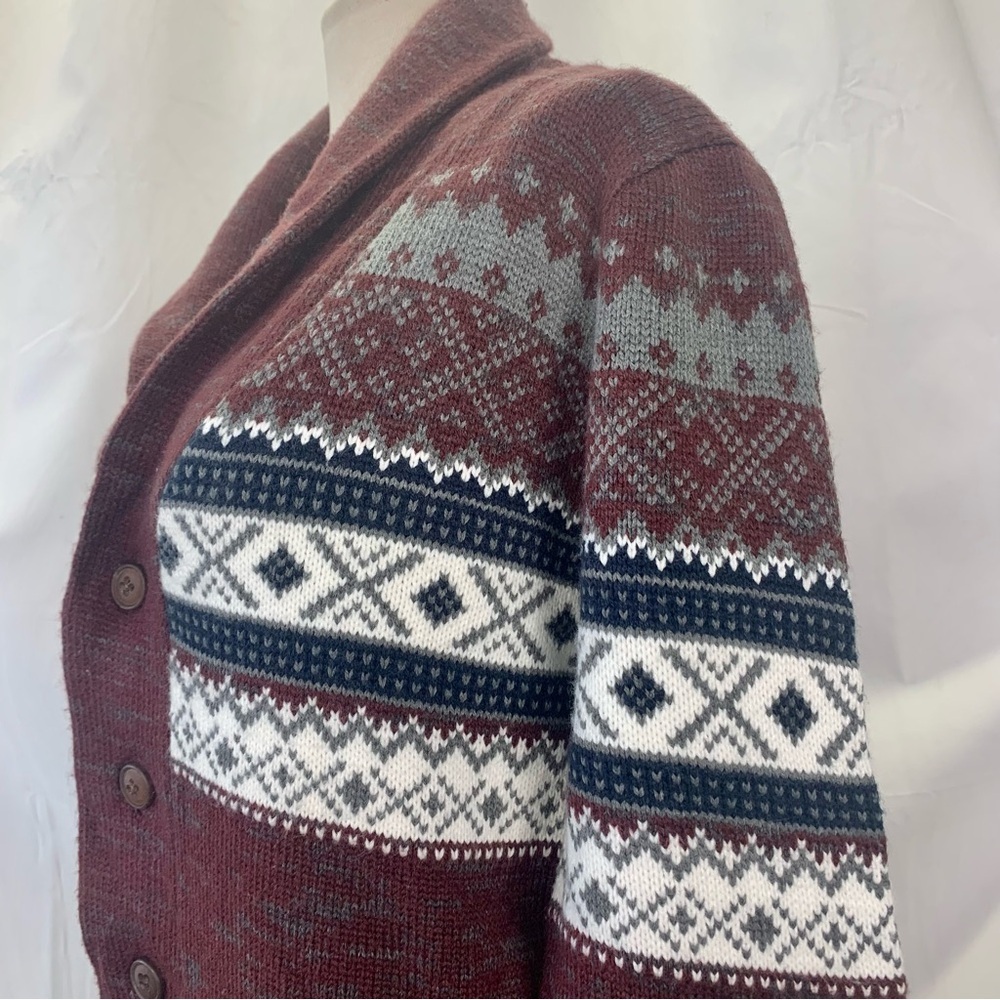 Cozy Y2K Cardigan Sweater with Geometric Pattern and Shawl Collar - Picture 5 of 9